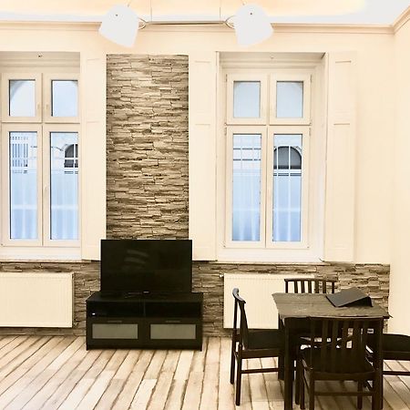 Homelike Luxury Flat On Gyulai Pal Будапешт Экстерьер фото