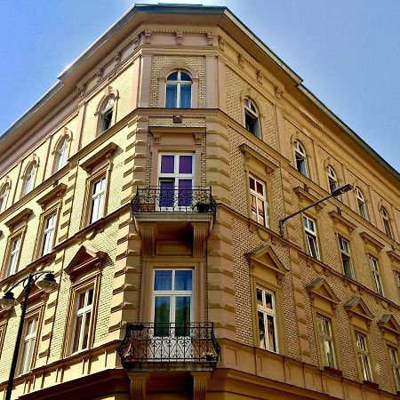 Homelike Luxury Flat On Gyulai Pal Будапешт Экстерьер фото